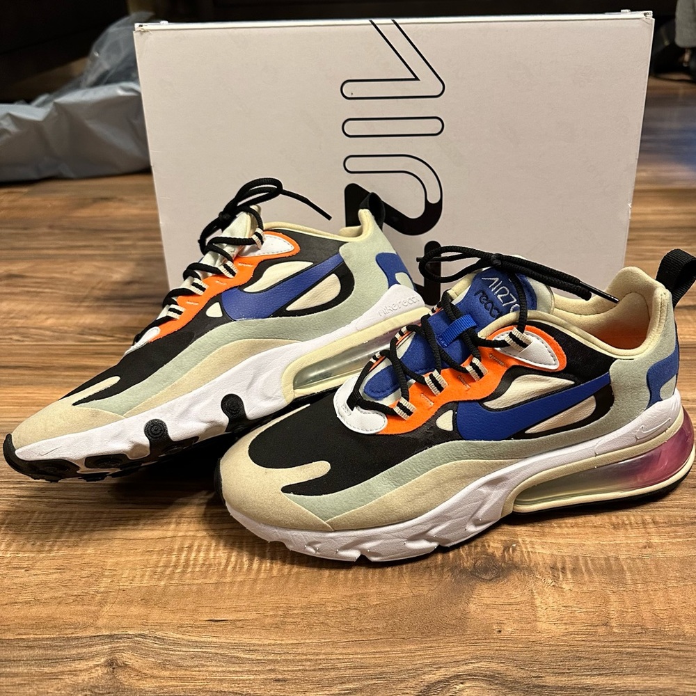 Women’s Nike 270 AirMax Reacts